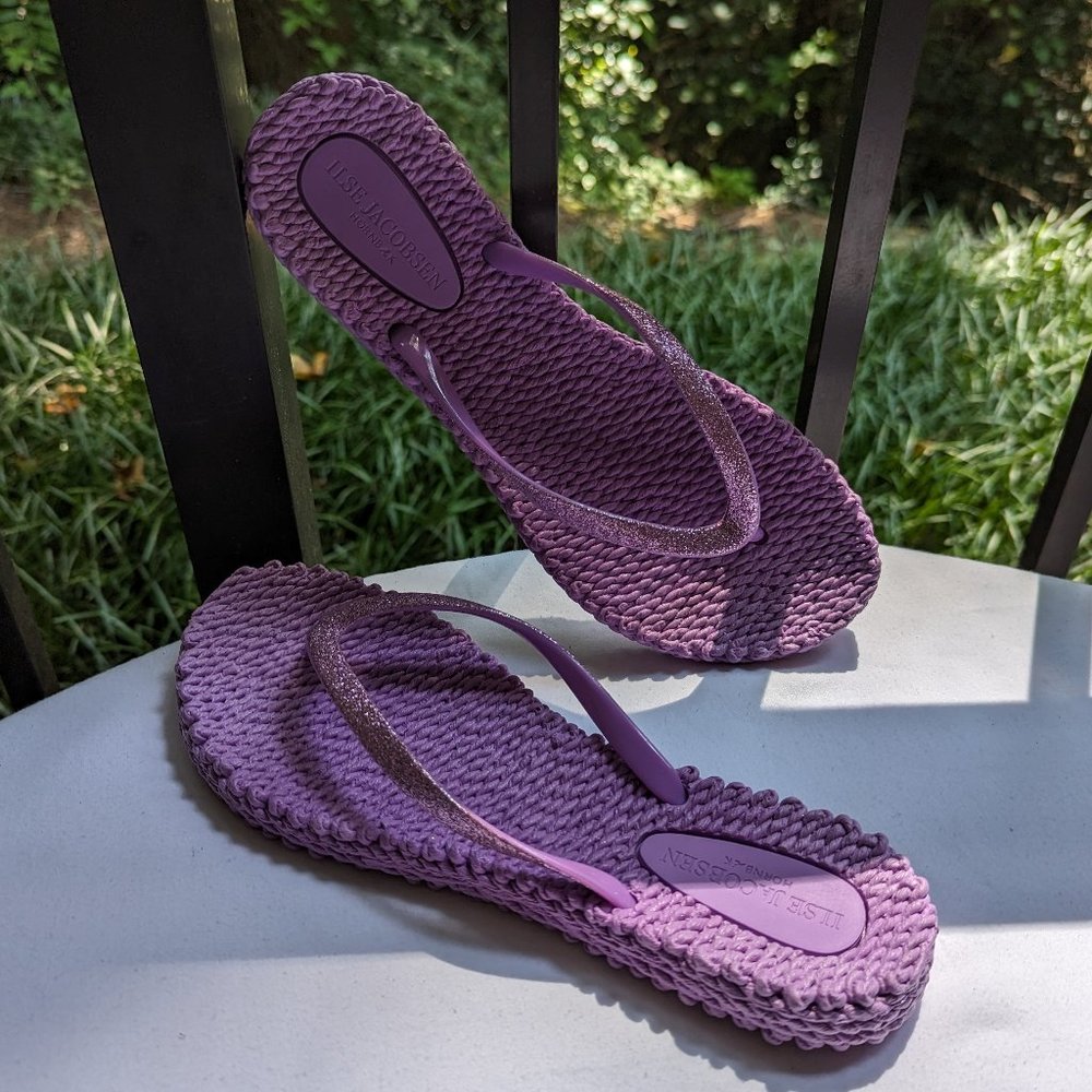 ILSE JACOBSEN Cheerful Flip Flop Sandals in Orchid Haze Size 9 Brand New NWOT